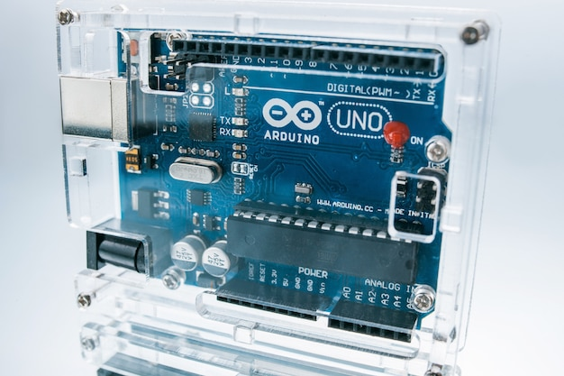  Ошибка загрузки скетча на Arduino Uno: компиляция кода завершилась неудачно